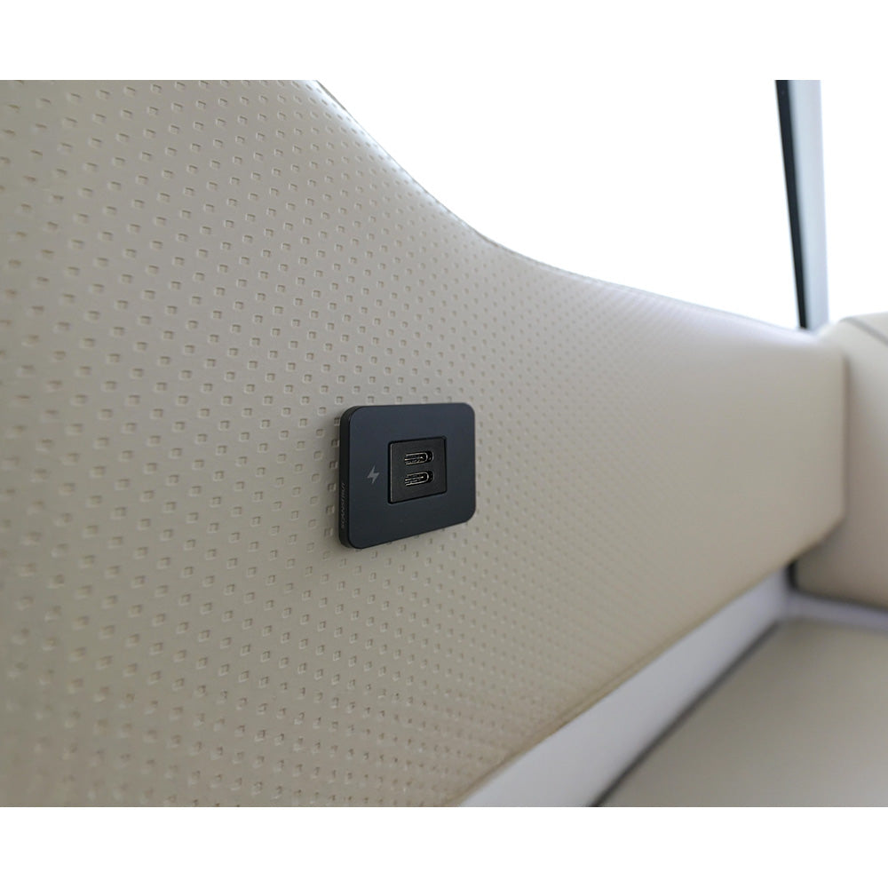 Toma de carga USB-C para interiores Scanstrut TILE - 12/24V - Bisel negro