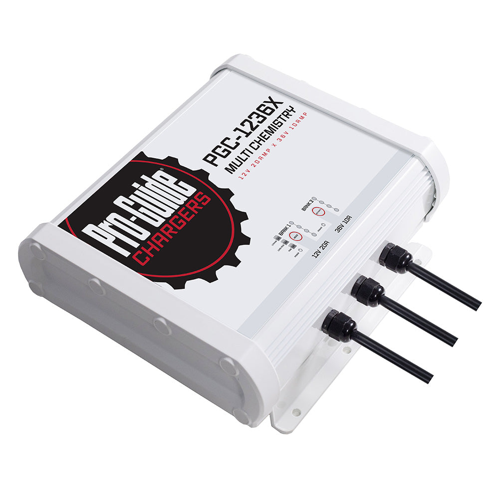 Cargador de batería a bordo Pro-Guide de 2 bancos - (1) 12 V / (1) 36 V - 30 amperios
