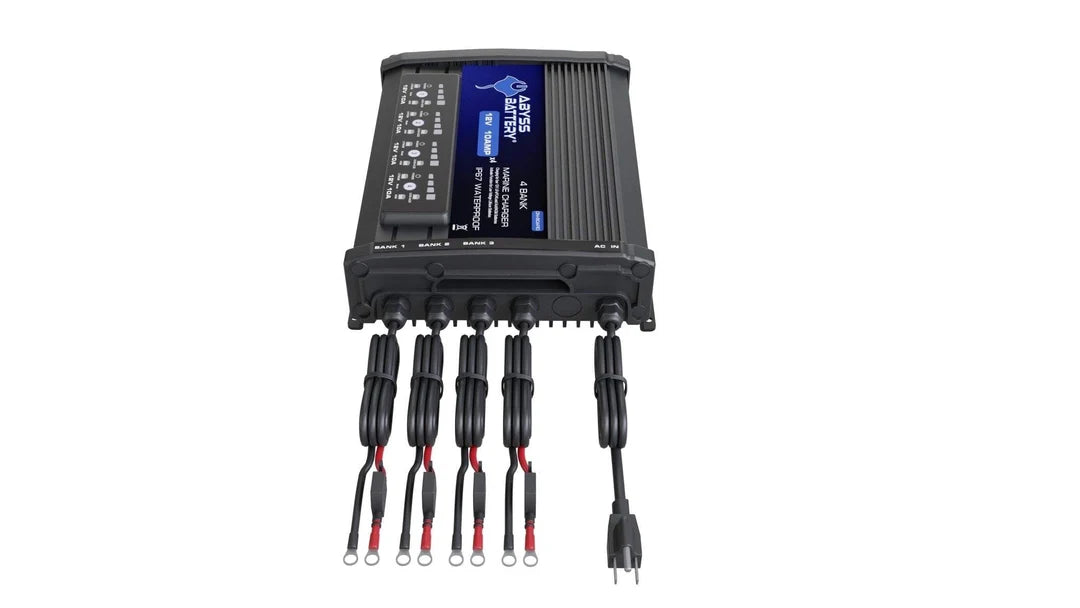 Cargador de baterías Abyss de 12 V y 4 bancos