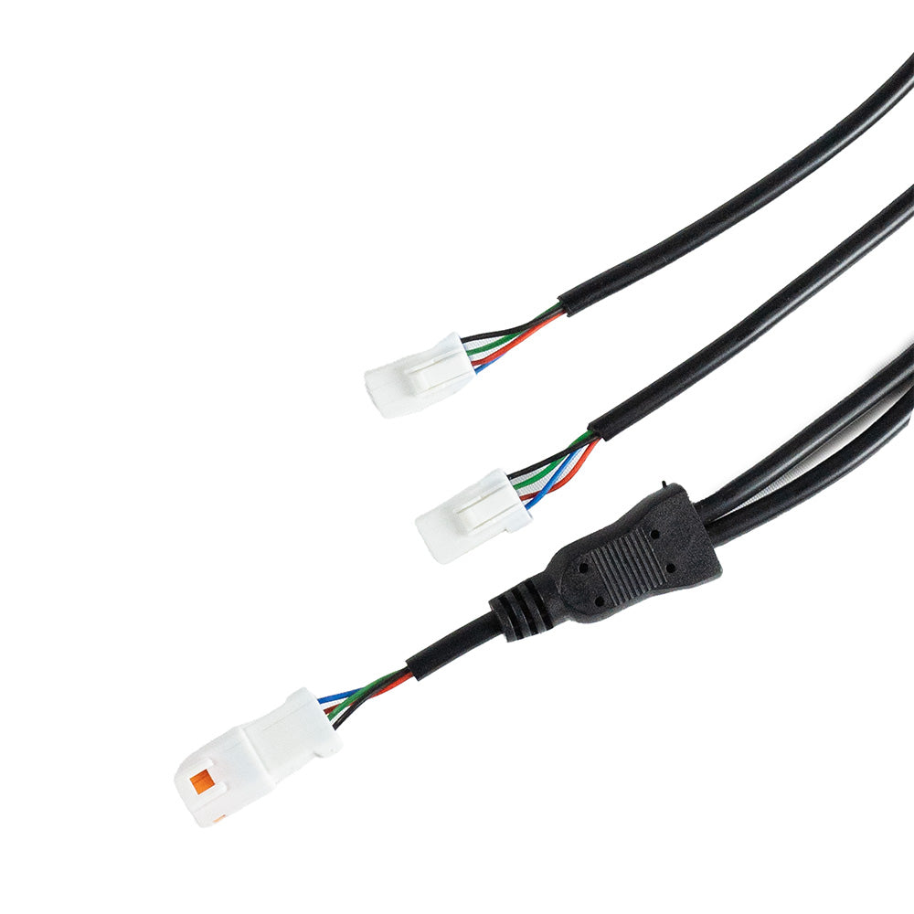 Adaptador en Y RGB HRB de Aquatic AV, 1 hembra - 2 machos