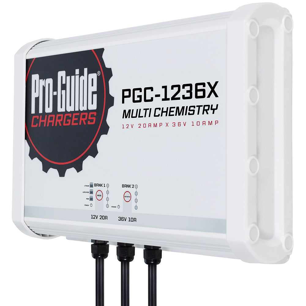 Cargador de batería a bordo Pro-Guide de 2 bancos - (1) 12 V / (1) 36 V - 30 amperios