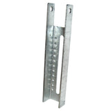 C.E. Smith Soporte vertical perforado para litera - 9-1/2"
