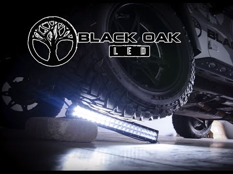 Barra de luz LED Black Oak Pro Series 3.0 de doble fila de 4" - Óptica puntual - Carcasa negra