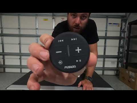 Fusion ARX70B Wireless Remote - Black